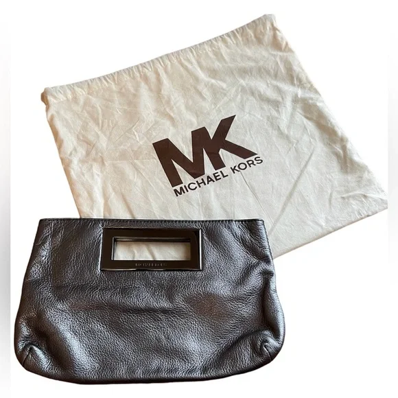 Michael Kors Metallic Leather Berkley Clutch Purse Magnetic Closure - Picture 1 of 7